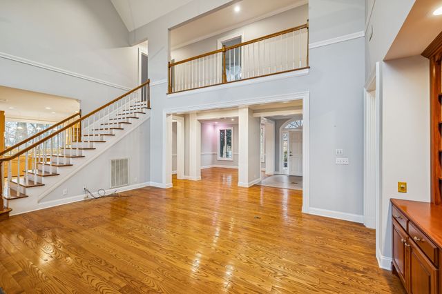 1010 Street Rd, Kingston Springs, TN 37082