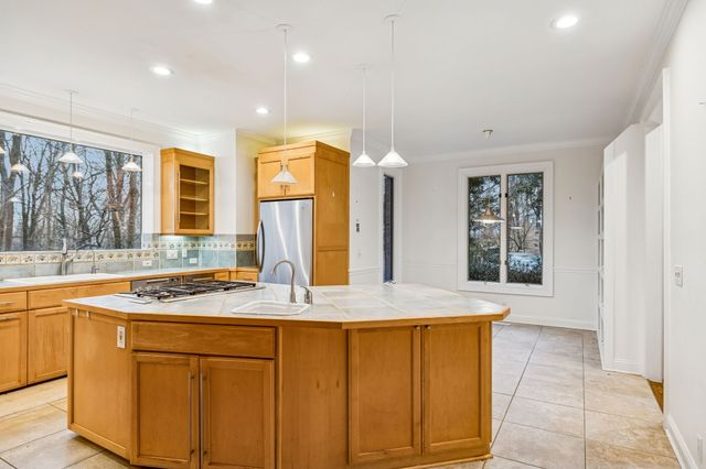 1010 Street Rd, Kingston Springs, TN 37082