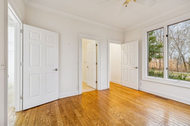 1010 Street Rd, Kingston Springs, TN 37082