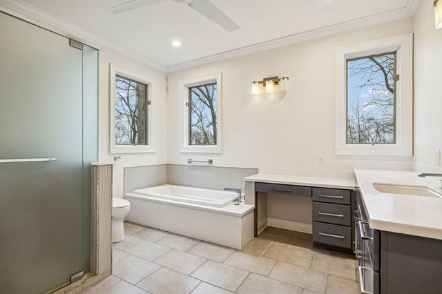 1010 Street Rd, Kingston Springs, TN 37082