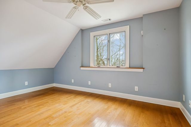 1010 Street Rd, Kingston Springs, TN 37082