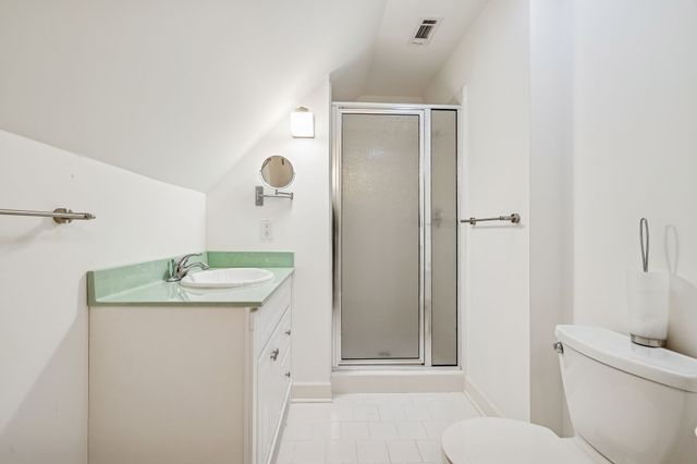 1010 Street Rd, Kingston Springs, TN 37082