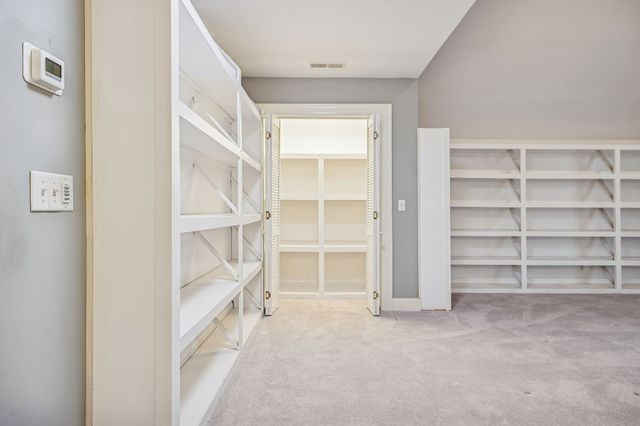 1010 Street Rd, Kingston Springs, TN 37082