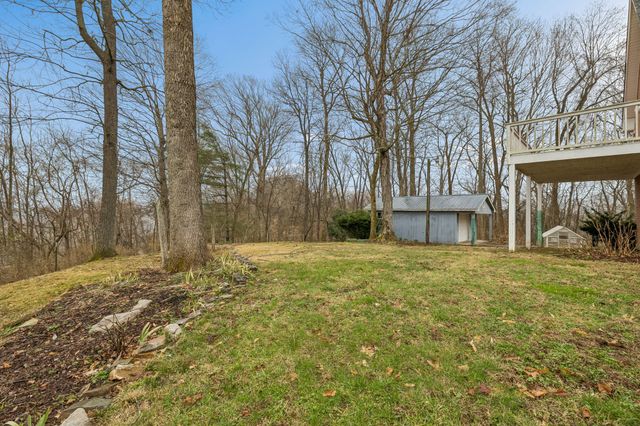 1010 Street Rd, Kingston Springs, TN 37082