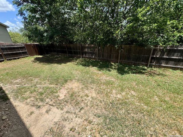 6427 HAZEL VALLEY ST, San Antonio, TX 78242