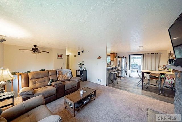 2848 Disney Drive, Idaho Falls, ID 83404