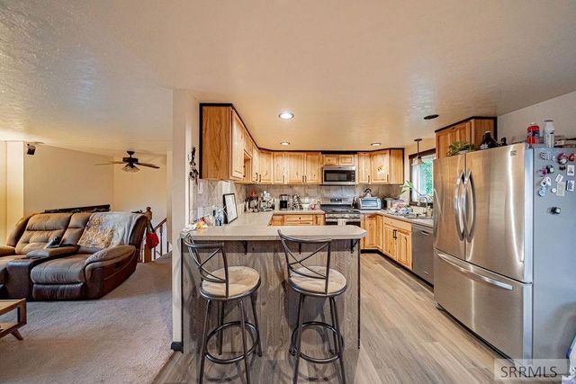 2848 Disney Drive, Idaho Falls, ID 83404