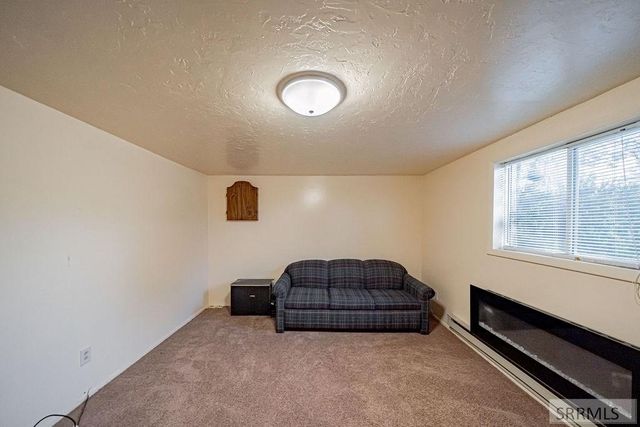 2848 Disney Drive, Idaho Falls, ID 83404
