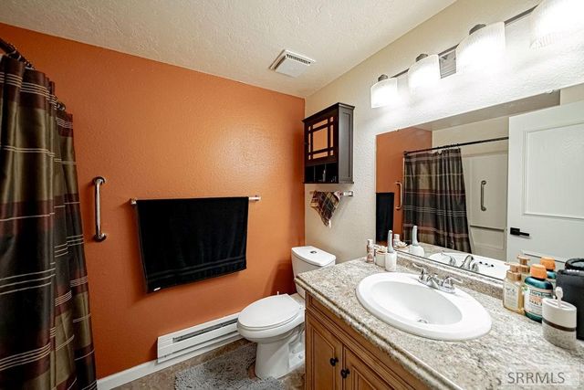 2848 Disney Drive, Idaho Falls, ID 83404