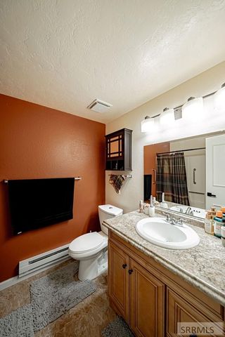 2848 Disney Drive, Idaho Falls, ID 83404
