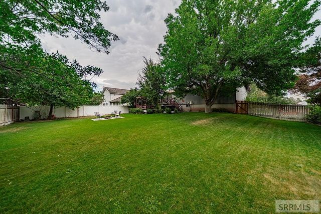 2848 Disney Drive, Idaho Falls, ID 83404