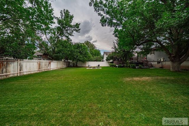 2848 Disney Drive, Idaho Falls, ID 83404