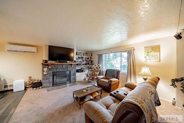 2848 Disney Drive, Idaho Falls, ID 83404