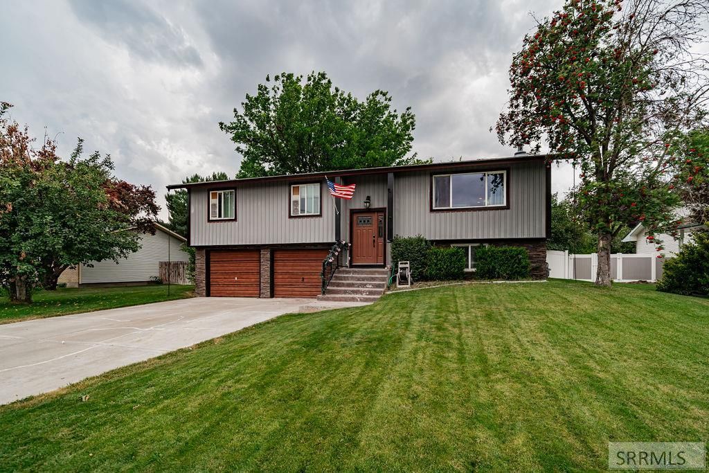 2848 Disney Drive, Idaho Falls, ID 83404