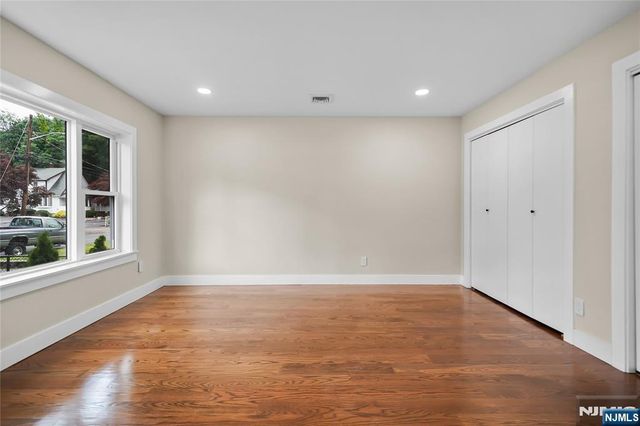 128 Grove Street, Mahwah, NJ 07430