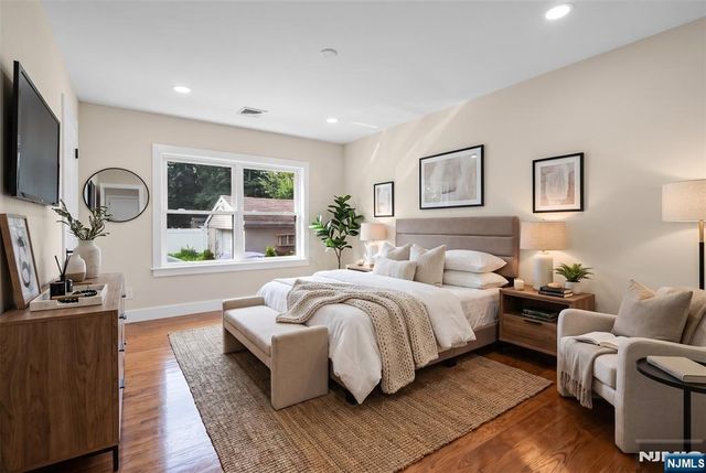 128 Grove Street, Mahwah, NJ 07430