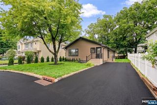 128 Grove Street, Mahwah, NJ 07430