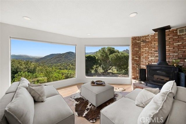 9954 Wildflower Road, Santa Maria, CA 93454