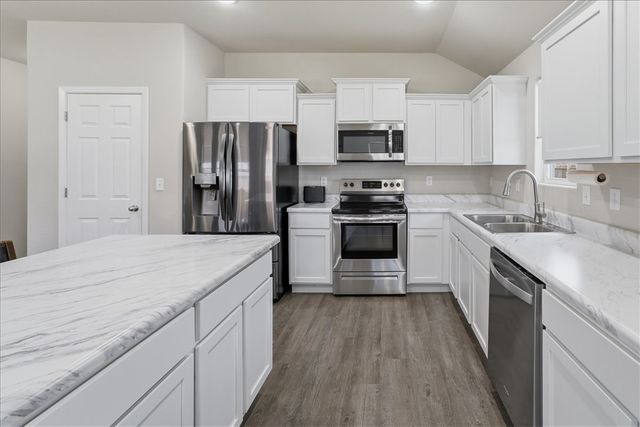 1730 Greenbank Drive, Centerton, AR 72719