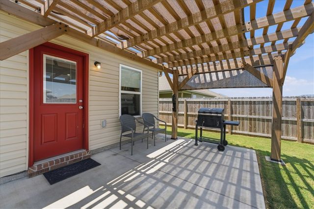 1730 Greenbank Drive, Centerton, AR 72719