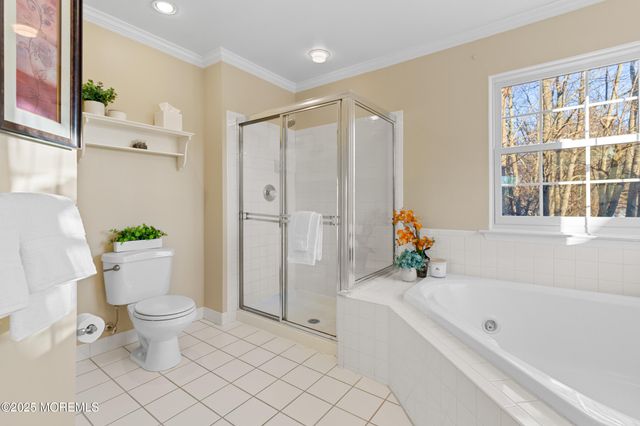 19 Danella Way, Howell, NJ 07731