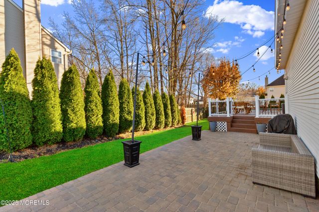 19 Danella Way, Howell, NJ 07731