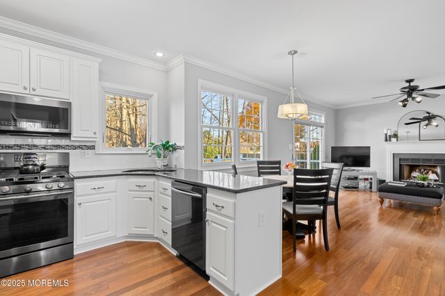 19 Danella Way, Howell, NJ 07731