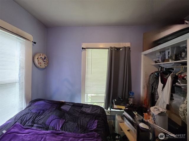 2719 Pacific Avenue, Hoquiam, WA 98550