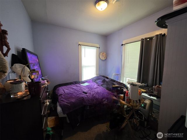 2719 Pacific Avenue, Hoquiam, WA 98550