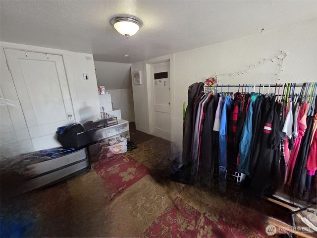 2719 Pacific Avenue, Hoquiam, WA 98550