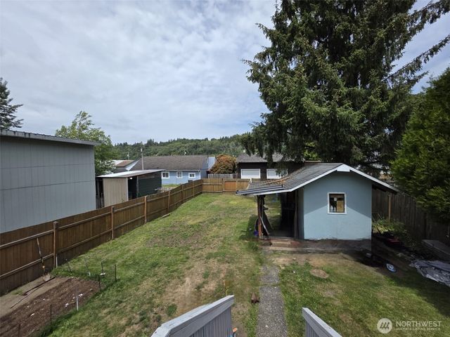 2719 Pacific Avenue, Hoquiam, WA 98550