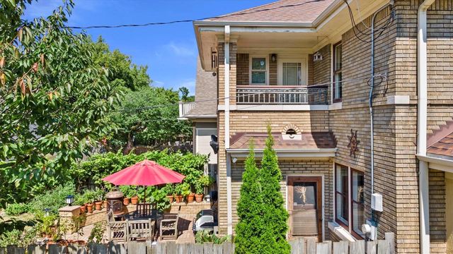 4101 N Morris BOULEVARD, Shorewood, WI 53211