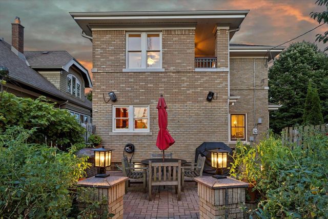 4101 N Morris BOULEVARD, Shorewood, WI 53211