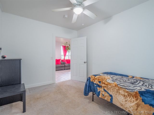 978 E Camp, Mcalester, OK 74501