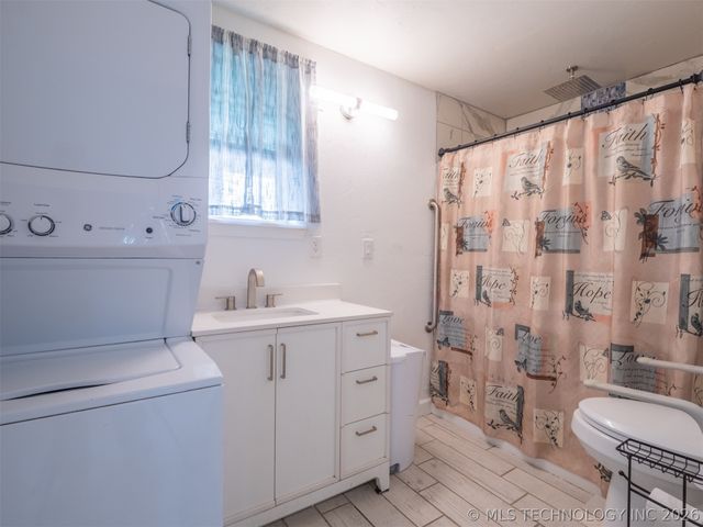 978 E Camp, Mcalester, OK 74501