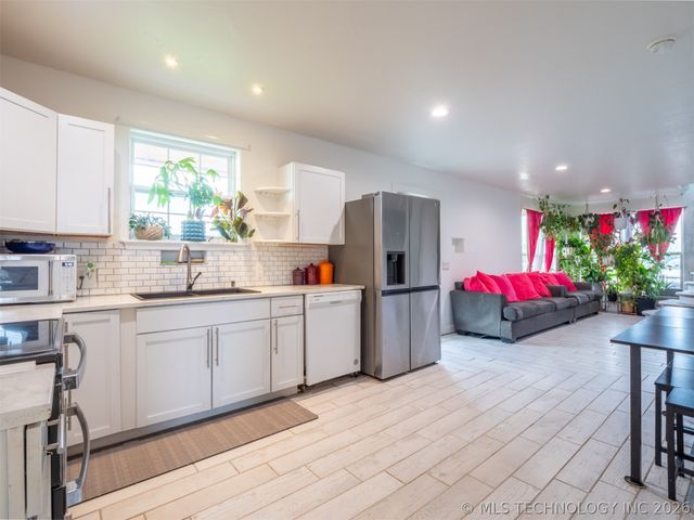 978 E Camp, Mcalester, OK 74501