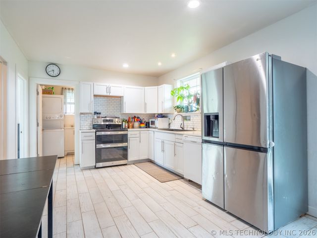 978 E Camp, Mcalester, OK 74501