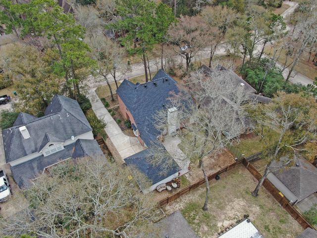 31 E Amberglow Circle, The Woodlands, TX 77381