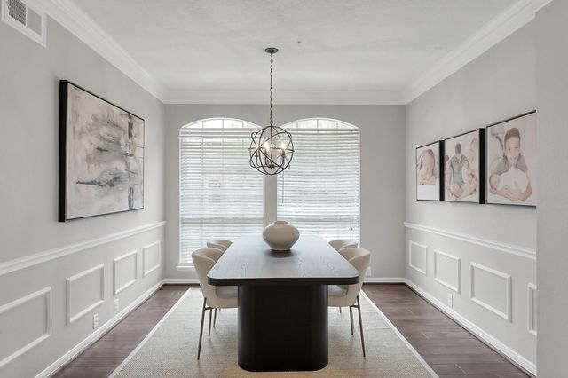 31 E Amberglow Circle, The Woodlands, TX 77381