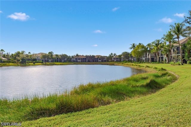 9233 Museo CIR 103, Naples, FL 34114