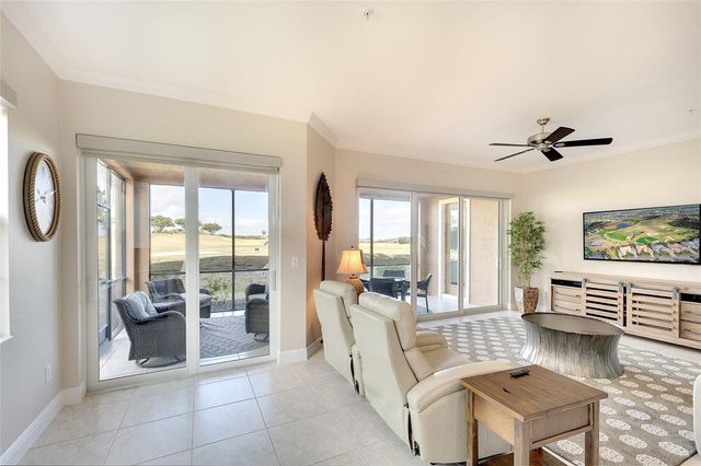 7482 DIVOT LOOP 6A, Bradenton, FL 34202