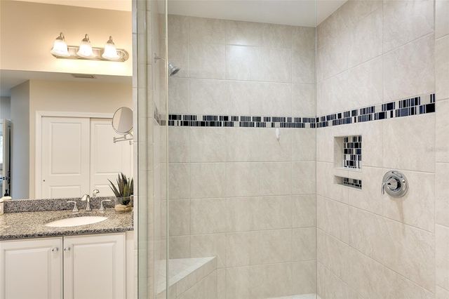 7482 DIVOT LOOP 6A, Bradenton, FL 34202