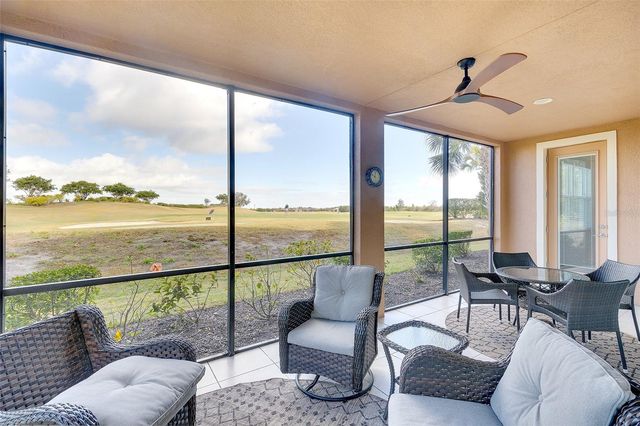 7482 DIVOT LOOP 6A, Bradenton, FL 34202