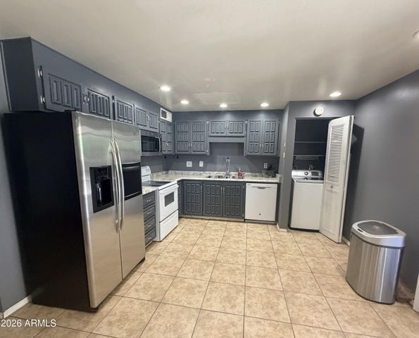 2008 N 55TH Avenue, Phoenix, AZ 85035