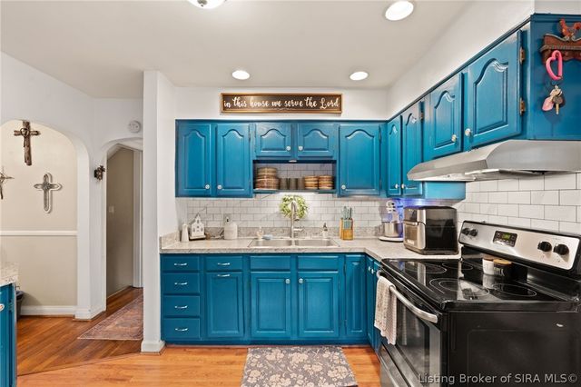 816 Morris Avenue, Jeffersonville, IN 47130