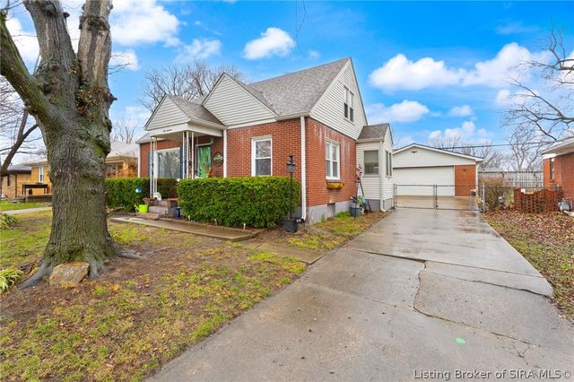 816 Morris Avenue, Jeffersonville, IN 47130