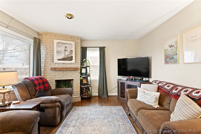 816 Morris Avenue, Jeffersonville, IN 47130