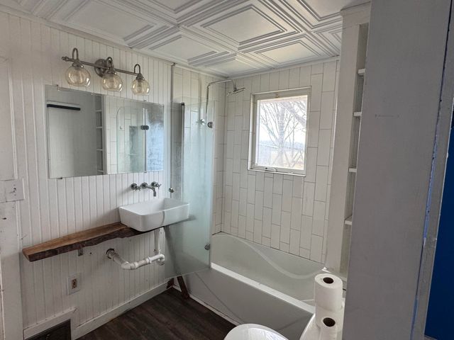 13512 S 42nd Street, Vicksburg, MI 49097