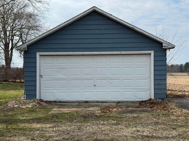 13512 S 42nd Street, Vicksburg, MI 49097