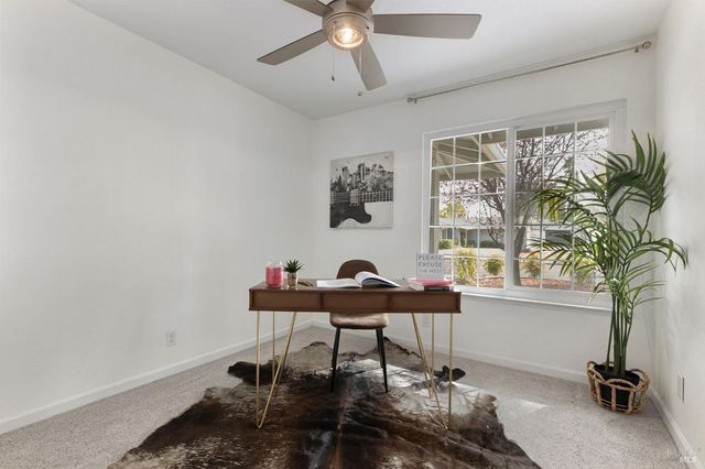 678 Claremont Dr, Vacaville, CA 95687